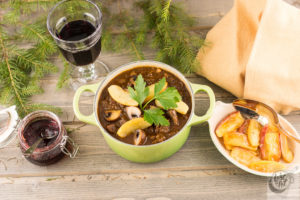 A hot pot of Huntsman's Stew with sauteed apples. A hot pot of Huntsman's Stew with sauteed apples.