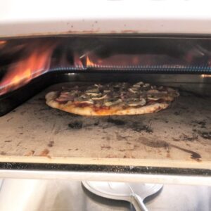 Making a Swedish capricciosa pizza, step 9. Making a Swedish capricciosa pizza, step 9.