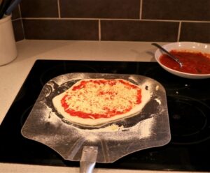 Making a Swedish capricciosa pizza, step 5. Making a Swedish capricciosa pizza, step 5.